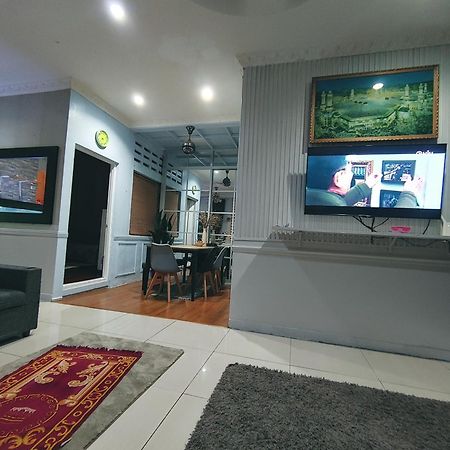 Tasek Homestay D Village Ipoh Esterno foto